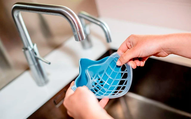 Koziol »HI Community Gesichtsmaske Schwarz – Bild 3