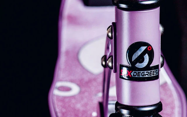 Six Degrees Aluminium Klappbarer Scooter Lila – Bild 6